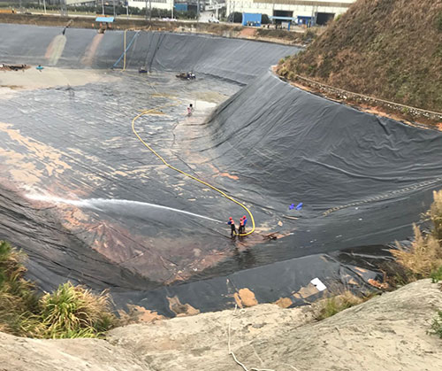 老边废水池清理
